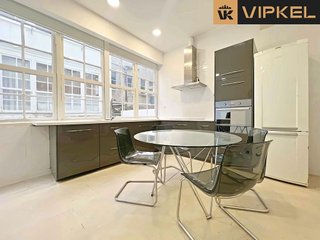 Piso en venta en Centro en Ferrol