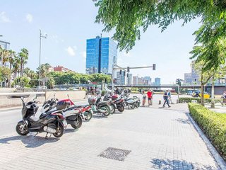 Oficina en alquiler en La Bordeta en Barcelona