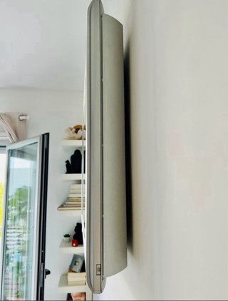 TV Philips 32” LCD Plata