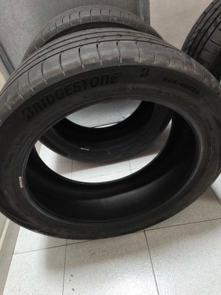 Neumático 245/45R20 99V