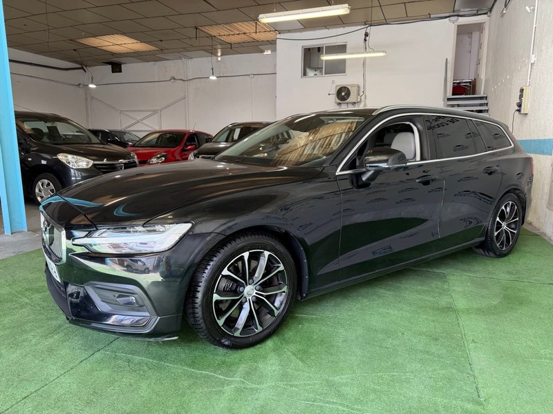 Volvo V60 2018 - foto 1
