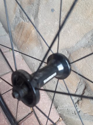 Rueda Shimano RS + Aro Mavic