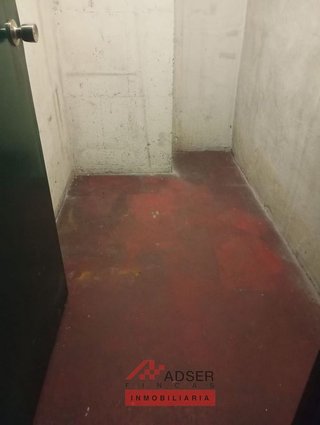 Garaje en venta en Residencia en Logroño