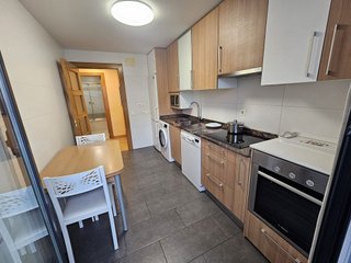 Piso en venta en Portillejo - Valdegastea en Logroño