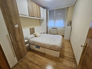 Piso en venta en Portillejo - Valdegastea en Logroño