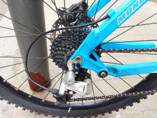 Bicicleta Mondraker Foxy Negra y Azul