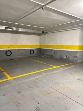 Garaje en alquiler en Les Tres Torres en Barcelona