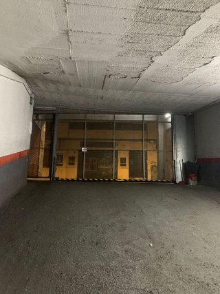 Garaje en venta en Collblanc en Hospitalet de Llobregat, L´