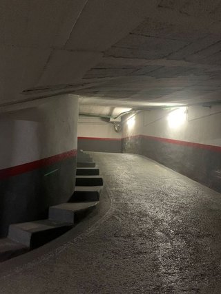 Garaje en venta en Collblanc en Hospitalet de Llobregat, L´