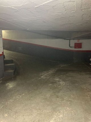 Garaje en venta en Collblanc en Hospitalet de Llobregat, L´