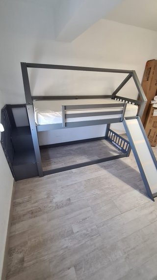 Cama Montessori Casita Infantil con Tobogán
