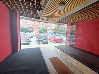 Local comercial en venta en Plaza España - Villa Pilar - Reyes Católicos - Vadillos en Burgos
