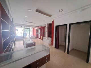 Local comercial en venta en Plaza España - Villa Pilar - Reyes Católicos - Vadillos en Burgos