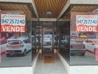 Local comercial en venta en Plaza España - Villa Pilar - Reyes Católicos - Vadillos en Burgos