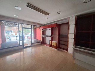 Local comercial en venta en Plaza España - Villa Pilar - Reyes Católicos - Vadillos en Burgos