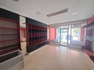 Local comercial en venta en Plaza España - Villa Pilar - Reyes Católicos - Vadillos en Burgos