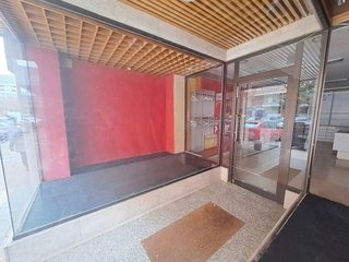 Local comercial en venta en Plaza España - Villa Pilar - Reyes Católicos - Vadillos en Burgos