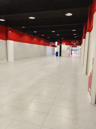 Local comercial en alquiler en Centre en Sabadell