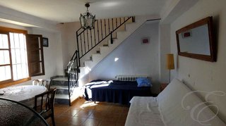 Cortijo en venta en Iznájar