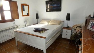 Cortijo en venta en Iznájar