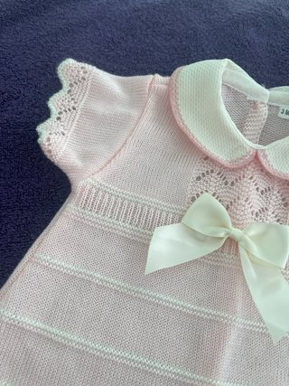 Vestido de punto rosa y blanco talla 3 m