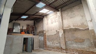 Nave industrial en alquiler en Los Cármenes en Madrid