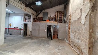 Nave industrial en alquiler en Los Cármenes en Madrid