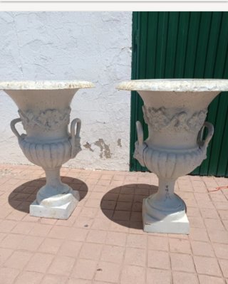 Copas de hierro fundido decorativas