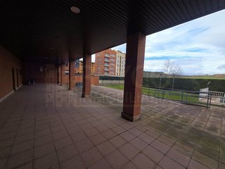Piso en venta en Portillejo - Valdegastea en Logroño