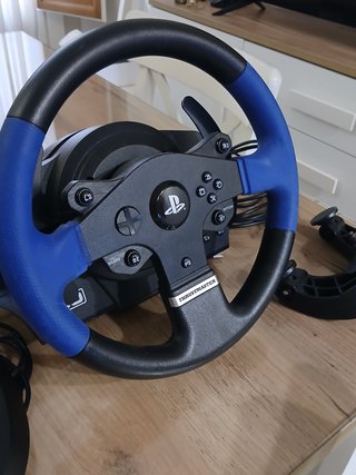 Volante PS4 Thrustmaster