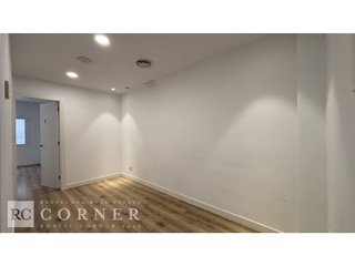Oficina en alquiler en Les Tres Torres en Barcelona