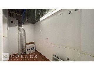Oficina en alquiler en Les Tres Torres en Barcelona