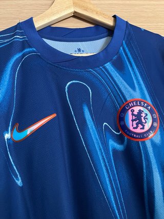 Camiseta Chelsea 3 Cucurella Talla M con etiqueta