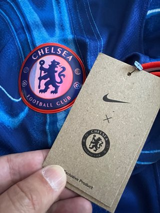 Camiseta Chelsea 3 Cucurella Talla M con etiqueta