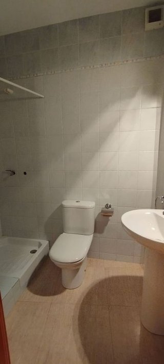 Local comercial en alquiler en Ctra. Santpedor - Bases de Manresa en Manresa