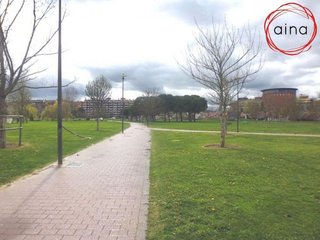 Piso en alquiler en Ermitagaña - Mendebaldea en Pamplona