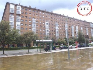 Piso en alquiler en Ermitagaña - Mendebaldea en Pamplona