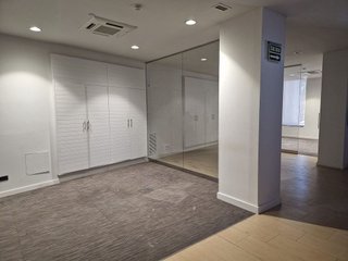 Local comercial en alquiler en Centro en Torrelavega