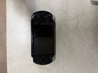 PSP 2004 Negra + Assassin's Creed + Cargador