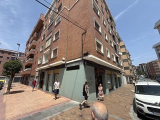 Local comercial en venta en Arteagabeitia - Retuerto - Kareaga en Barakaldo