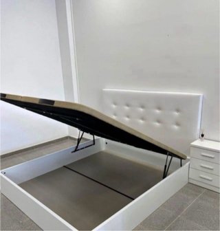 Colchones cabezales sofas mesas sillas armarios