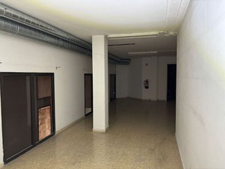 Local comercial en alquiler en Santa Rosa - Can Mariner en Santa Coloma de Gramanet
