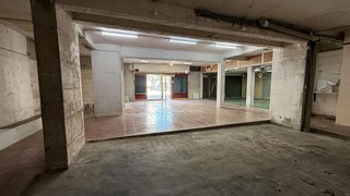 Local comercial en alquiler en La Teixonera en Barcelona