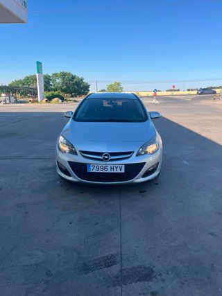 Opel Astra 2014
