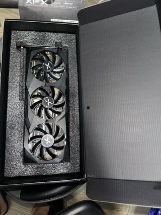 XFX AMD Radeon RX 6700 XT Tarjeta Gráfica
