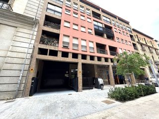 Garaje en alquiler en Paseo Independencia en Zaragoza