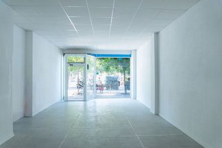 Local comercial en alquiler en La Almozara en Zaragoza
