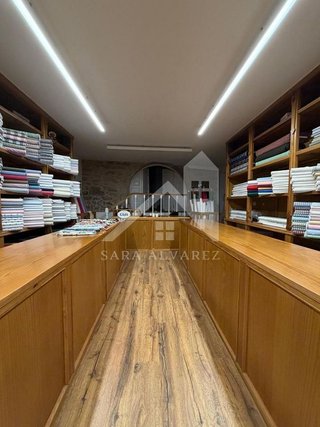 Local comercial en venta en Centro - Echegaray en Pontevedra