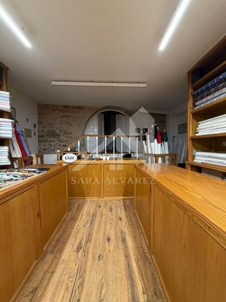 Local comercial en venta en Centro - Echegaray en Pontevedra