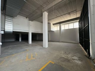 Nave industrial en alquiler en Bufalà en Badalona